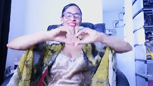 Aries_Mature live cam preview