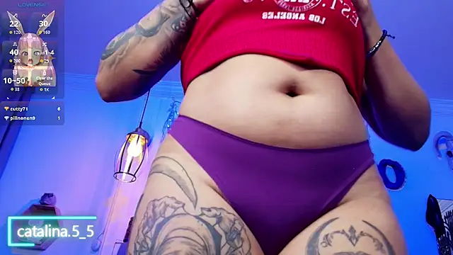 Kata_Bigboobs