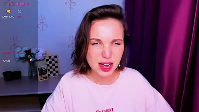 KindHazelHere handjob and cock rating chat