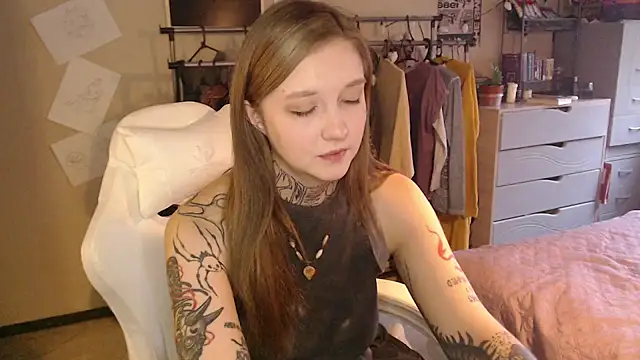 Taissa_Harmon