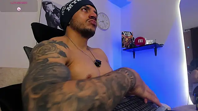 LiamReigns_