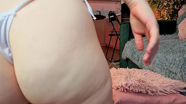Erica_angel
