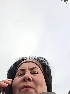 LedyEva live cam preview