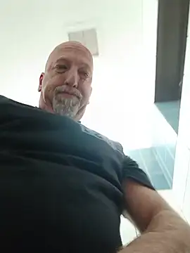 Yankeedave420 live cam preview