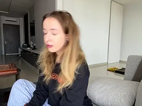 Nura_n_Sarah