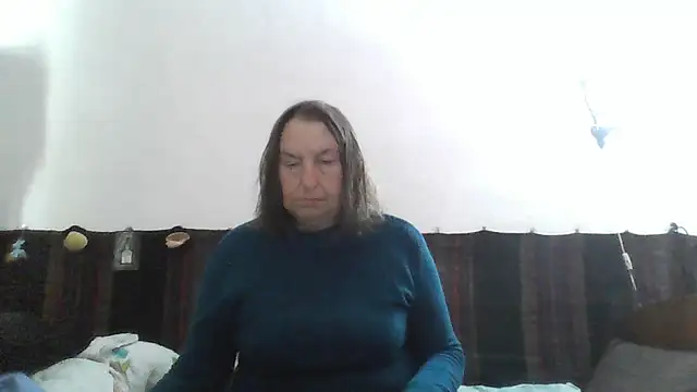 AnnaLive570 live cam preview