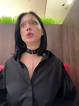 RoxySantaMonica live sex cam