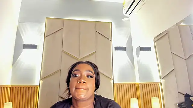 britanymooree (F young) - SQUIRT + RIDE + ULIMIT CONTROL TOYS