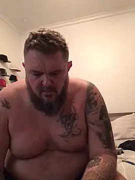 tatooedbear (Ask my age) - Full bear reveal . Cheeks open you pick