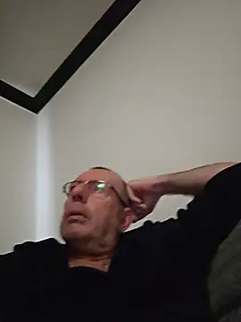 omene8 live cam preview