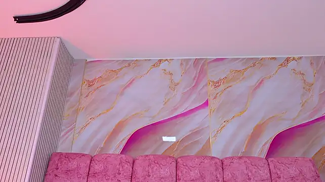 emmacurvy