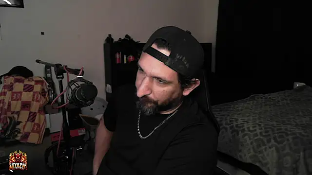 DevilPup75_