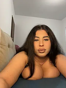 DaianaKimberly webcam