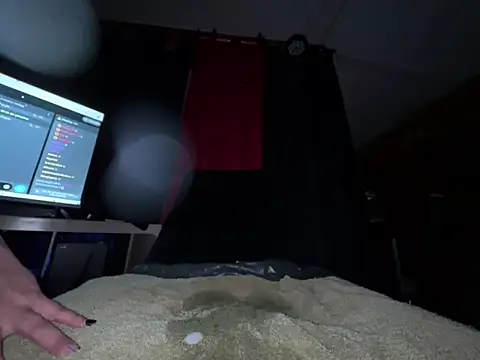 Elithee__ass___ webcam