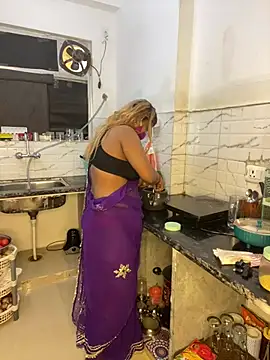 Maya_BDSM