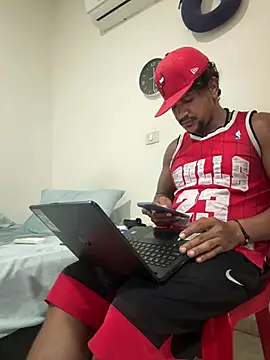 bigdick211292 webcam