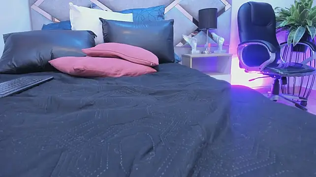 adult cam Nicole Sp