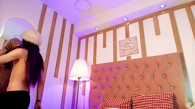 Daphne_Velmont live cam preview