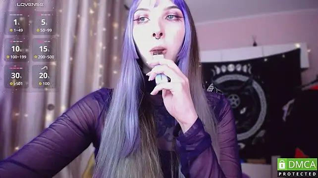 JustMeowGirl live cam on StripChat