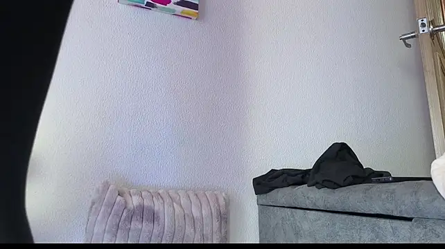 Blueberry_gothic webcam
