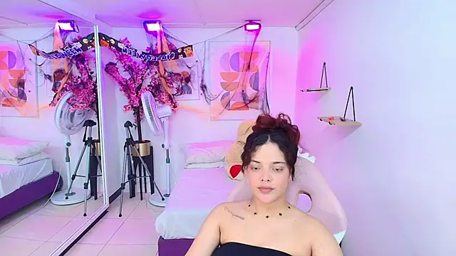 Maggy_t18