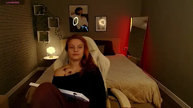 Alisa_Laurent