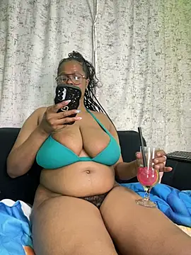 sexy_boobs97 (F young) - let it rain
