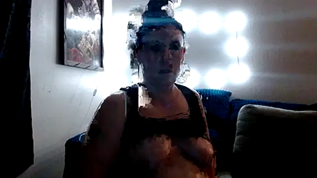 DaniCali8181