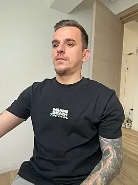 Huge_cock22cm