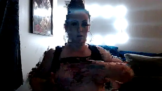 DaniCali8181 live cam preview