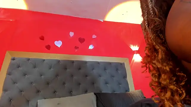YayaHilton