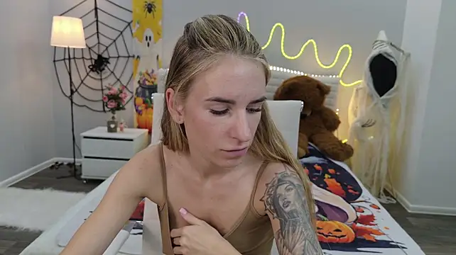 DeboraHorny