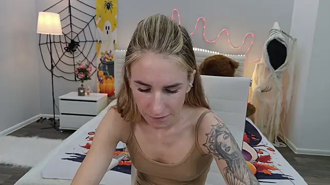 DeboraHorny