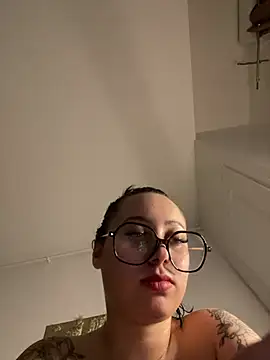 queenlo_xxx