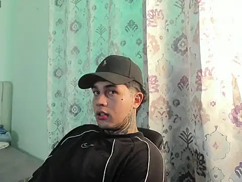 juan_alvarez18 webcam