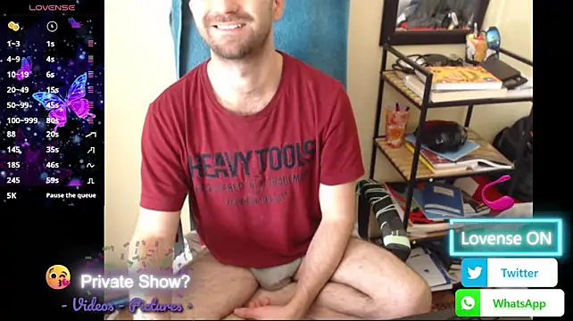 RealManHaveHairy live cam on StripChat