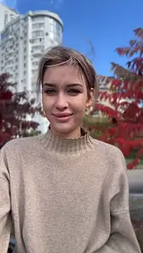 KikiWatson webcam
