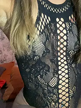 amira23