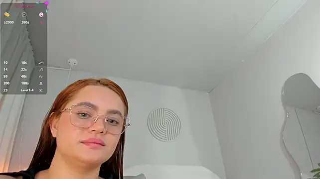 Alice_Cutees