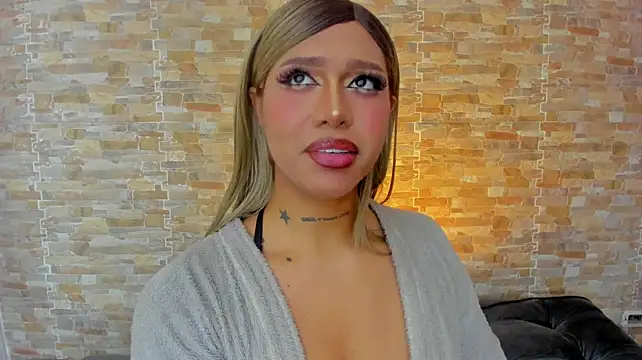 Dreams_Chloe webcam