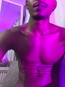 Kiing_afroditho webcam