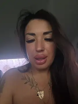 RuslanaXX live sex cam
