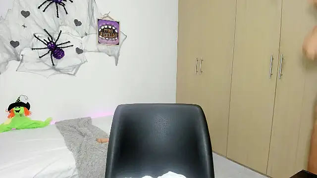 mia_star_2