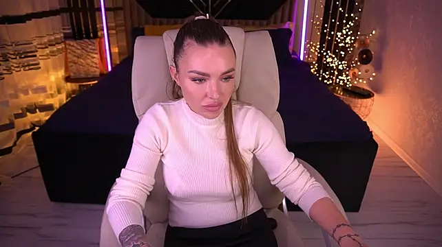 EmilyySecret