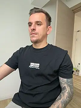 Huge_cock22cm