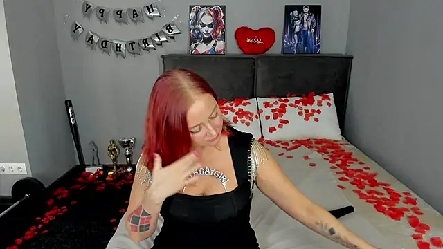 MuscleXXXBarbie