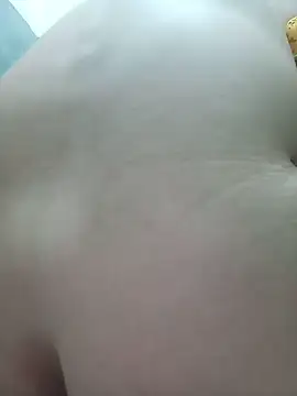 Girl-6868 live cam on StripChat