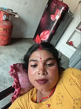Mahi_hote live cam on StripChat