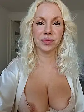 Mazlik27 live cam on StripChat