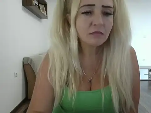 LanaFoxx